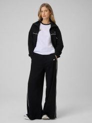 4F Spodnie dresowe z szerokimi nogawkami damskie - czarne S. Czarne spodnie dresowe damskie 4f, s, bez wzorów, z bawełny. Za 159.99 zł.