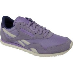 Reebok Classic Nylon V68403. Fioletowe obuwie sportowe damskie marki Reebok, bez wzorów, z materiału. W wyprzedaży za 179.99 zł.