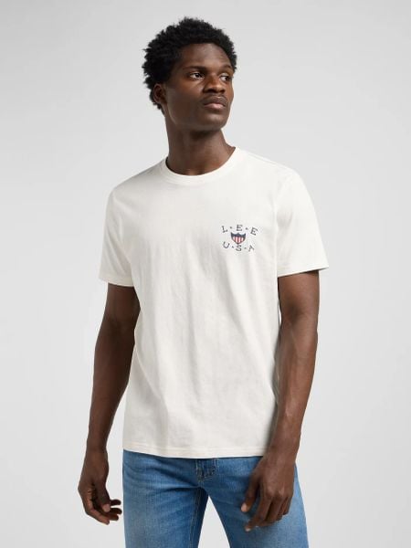MESKA KOSZULKA LEE ESSENTIAL GRAPHIC TEE ECRU 112370518. T-shirty męskie Lee, s, bez wzorów, bez kołnierzyka. Za 79.99 zł.