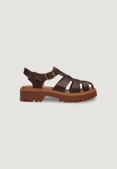 Buty sportowe Kobieta TIMBERLAND STST FISHERMAN SANDAL. Brązowe obuwie sportowe damskie Timberland, bez wzorów, ze skóry, trekkingowe. Za 518.60 zł.