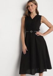 Czarna Sukienka Rozkloszowana z Wiskozą z Dodatkowym Paskiem z Klamrą Seliora. Czarne sukienki damskie Born2be, na co dzień, m, bez wzorów, z wiskozy, eleganckie, bez kołnierzyka, bez ramiączek, midi, rozkloszowane. Za 169.99 zł.
