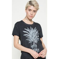 Rock Angel - Top. Szare topy damskie Rock Angel, z nadrukiem, z bawełny, z okrągłym kołnierzem, z krótkim rękawem. W wyprzedaży za 34.90 zł.