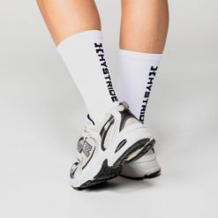 Skarpetki Hystride Performance - Skarpetki do biegania. Białe skarpety damskie HYSTRIDE, bez wzorów. Za 48.00 zł.