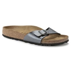 Klapki damskie BIRKENSTOCK MADRID BF. Szare klapki damskie Birkenstock, bez wzorów, eleganckie, bez obcasa. Za 269.99 zł.