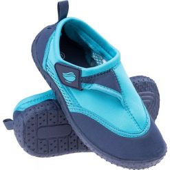 Buty do wody dla chłopca Aquawave Tanti Jr. Niebieskie buty sportowe chłopięce AQUAWAVE, bez wzorów, bez zapięcia, do pływania. Za 66.97 zł.