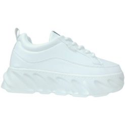 Buty Lee Cooper W LCW-24-47-2713LA białe. Białe obuwie sportowe damskie bez wzorów, ze skóry. Za 311.67 zł.