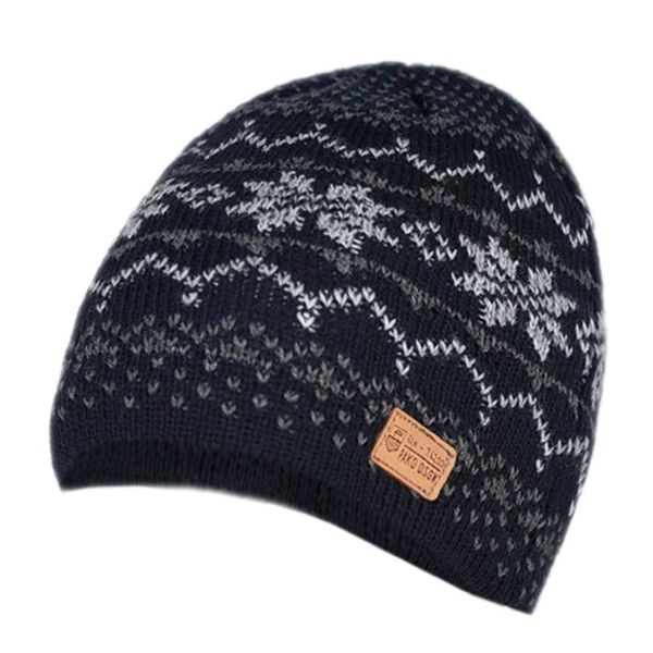 Czapka Zimowa, Granatowa w Śnieżki, Ciepła, Podszyta Polarem, Męska -Pako Jeans. Niebieskie czapki i kapelusze męskie Pako Jeans, na jesień, bez wzorów, z jeansu. Za 45.00 zł.