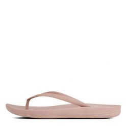 Klapki damskie FitFlop Iqushion. Brązowe klapki damskie FIT FLOP, bez wzorów, bez obcasa. Za 227.00 zł.