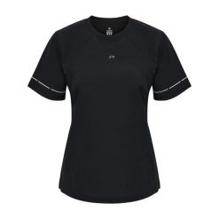 Koszulka damska Newline Beathe. Czarne koszulki sportowe damskie Newline, bez wzorów, bez kołnierzyka. Za 214.50 zł.