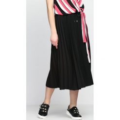 Czarna Spódnica Anything Goes. Spódnice damskie marki bonprix. Za 54.99 zł.