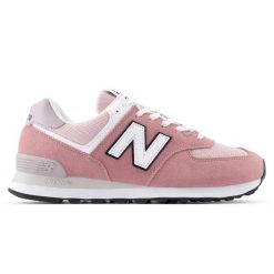 Buty klasyczne unisex New Balance 574 Lifestyle (U5747SG). Czerwone obuwie sportowe damskie New Balance, bez wzorów, New Balance 574. Za 527.85 zł.