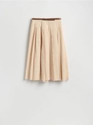 Spódnica midi z paskiem - beżowy. Brązowe spódnice damskie Reserved, l, bez wzorów, z bawełny, midi, rozkloszowane. Za 139.99 zł.