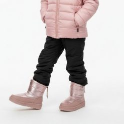 Śniegowce damskie Big Star, cholewka z metalizowanego materiału i skóry ekologicznej z ociepleniem i ściągaczem u góry gruba podeszwa, różowe, KK3742. Czerwone śniegowce dziewczęce Big Star, ze skóry ekologicznej, retro, bez zapięcia. Za 119.00 zł.