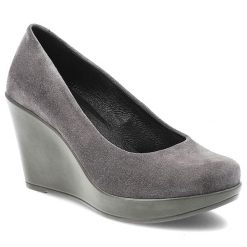 Czółenka damskie Karino, na wysokim koturnie eleganckie skórzane zamszowe wygodne z okrągłym noskiem, szare, 1224-002-P. Szare półbuty damskie Karino, bez wzorów, z weluru, eleganckie, z okrągłym noskiem, bez obcasa, na koturnie, bez zapięcia. Za 322.99 zł.