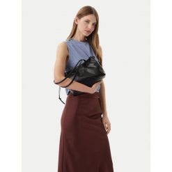 Torebka Tory Burch. Czarne torebki do ręki damskie Tory Burch, bez wzorów, klasyczne, bez dodatków. Za 1,659.00 zł.