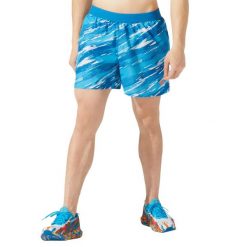 Spodenki sportowe męskie ASICS Color Injection 5IN Short. Niebieskie krótkie spodenki sportowe męskie Asics, m, bez wzorów, z materiału, do biegania. Za 109.99 zł.