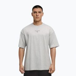 Koszulka treningowa męska PUMA Hyrox Lifestyle Tee gray. Szare koszulki sportowe męskie Puma, l, bez wzorów, z materiału, bez kołnierzyka, bez ramiączek, do biegania. Za 149.99 zł.