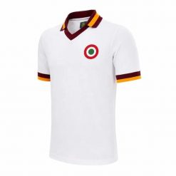 AS Roma Wyjazdowa 1980 - 81 - Koszulka Piłkarska Retro - Biała – COPA Football. Białe koszulki sportowe męskie COPA FOOTBALL, m, bez wzorów, z bawełny, bez kołnierzyka, bez ramiączek, do piłki nożnej. Za 343.93 zł.