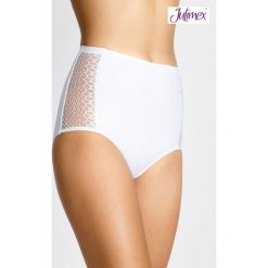 Wysoko zabudowane białe figi ze zdobieniem QUIOSQUE. Figi damskie marki QUIOSQUE. Za 39.99 zł.