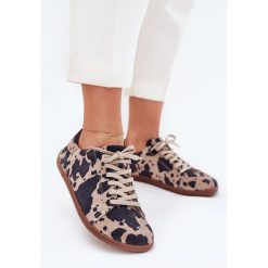 Zamszowe Trampki Barefoot Damskie W Łaty Zazoo N1120 Brązowo-Beżowe brązowe. Brązowe trampki i tenisówki damskie bez wzorów, z zamszu, bez zapięcia. Za 460.29 zł.