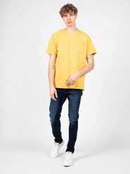Pepe Jeans T-shirt "Treyson" | PM508536 | Treyson | Mężczyzna | Żółty. Żółte t-shirty męskie Pepe Jeans, l, bez wzorów, z bawełny, bez kołnierzyka. W wyprzedaży za 99.00 zł.