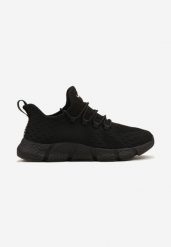 Czarne Wsuwane Buty Sportowe Sneakersy z Siateczki na Tłoczonej Podeszwie Salafina. Czarne buty sportowe męskie Born2be, bez zapięcia. Za 99.99 zł.