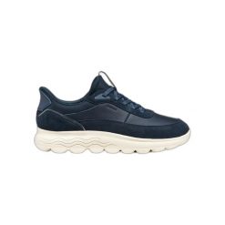 Buty sportowe damskie Geox Spherica Plus. Niebieskie obuwie sportowe damskie Converse, bez wzorów, z zamszu, trekkingowe. Za 443.00 zł.