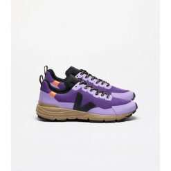 Buty damskie Veja DEKKAN ALVEOMESH PURPLE_BLACK (DC1820580A). Fioletowe obuwie sportowe damskie Veja, bez wzorów, do biegania. Za 599.00 zł.