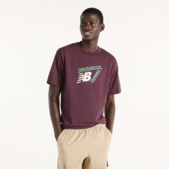Koszulka męska New Balance MT61N1YVYLR – bordowa. Czerwone koszulki sportowe męskie New Balance, l, bez wzorów, z materiału, bez kołnierzyka, bez ramiączek. Za 179.99 zł.