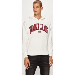 Tommy Jeans - Bluza. Białe bluzy męskie Tommy Jeans, l, z aplikacjami, z bawełny, z kapturem. W wyprzedaży za 299.90 zł.