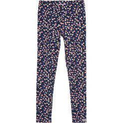 Legginsy w kolorze niebieskim ze wzorem. Niebieskie legginsy dla dziewczynek Daniel Hechter, Naf Naf Kids, bez wzorów. W wyprzedaży za 42.95 zł.