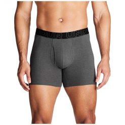 Bokserki sportowe męskie UNDER ARMOUR majtki 3-PAK. Czarne bokserki męskie Under Armour, m, bez wzorów, z bawełny. Za 148.49 zł.