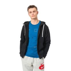 Bluza sportowa męska Nike Park 20 Fleece z kapturem. Czarne bluzy męskie Nike, l, bez wzorów, z kapturem. Za 189.00 zł.