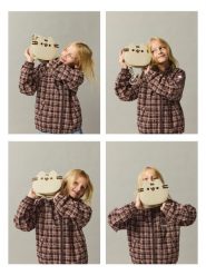 Torebka Pusheen - beżowy. Brązowe torby i plecaki dziecięce Reserved, ze skóry, małe. Za 59.99 zł.