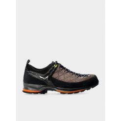 Buty trekkingowe niskie Salewa Mountain Trainer 2. Czarne trekkingi męskie Salewa, trekkingowe. Za 765.00 zł.