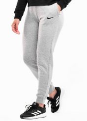 Spodnie sportowe damskie Nike Wmns Fleece Pants. Czarne spodnie dresowe damskie Nike, l, bez wzorów, z bawełny. Za 304.00 zł.