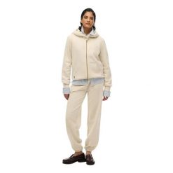 Damska bluza z kapturem zapinana na zamek Superdry Logo Essential. Brązowe bluzy damskie Superdry., bez wzorów, bez kołnierzyka. Za 325.75 zł.