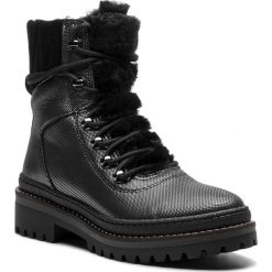 Botki TOMMY HILFIGER - Warmlined Glitter Lace Up Boot FW0FW03977 Silver 000. Szare kozaki damskie Tommy Hilfiger, z futra, bez obcasa. W wyprzedaży za 389.00 zł.