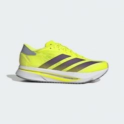 Buty Adizero SL 2. Czerwone buty sportowe męskie Adidas, bez zapięcia, do biegania. Za 569.00 zł.