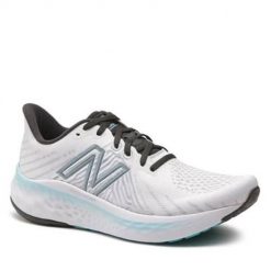 Buty do biegania damskie New Balance WVNGOCW5. Białe obuwie sportowe damskie New Balance, bez wzorów, z materiału, do biegania. Za 612.00 zł.