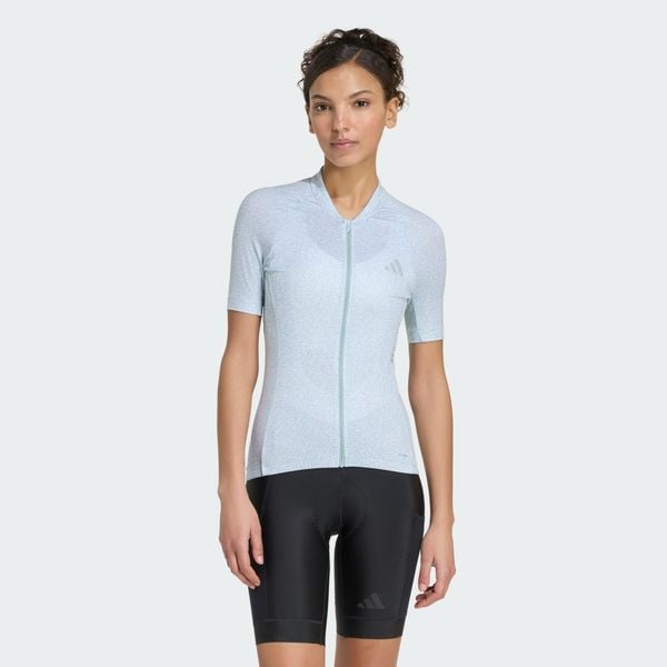 KOSZULKA DO JAZDY NA ROWERZE ESSENTIALS MORPH GRAPHIC. Zielone koszulki sportowe damskie Adidas, m, bez wzorów, z dzianiny, bez kołnierzyka, bez ramiączek, na fitness i siłownię, climacool (adidas). Za 349.00 zł.