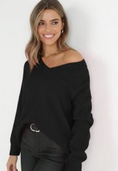 Czarny Sweter z Wiskozy Oversize Yorate. Czarne swetry damskie Born2be, uniwersalny, bez wzorów, z bawełny, eleganckie, bez kołnierzyka, bez ramiączek, długie, bez kaptura. Za 99.99 zł.