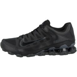 Buty do chodzenia męskie Nike Reax 8 TR Mesh. Czarne buty sportowe męskie Nike, z materiału, bez zapięcia, trekkingowe. Za 657.00 zł.