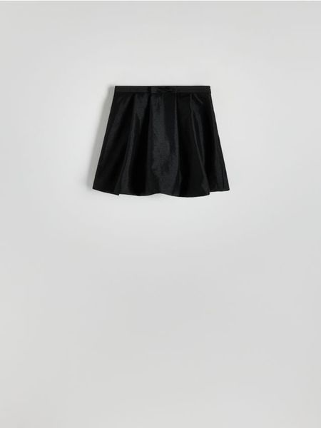 Spódnica bombka - czarny. Czarne spódnice damskie Reserved, l, bez wzorów, z tkaniny, bombki. W wyprzedaży za 89.99 zł.