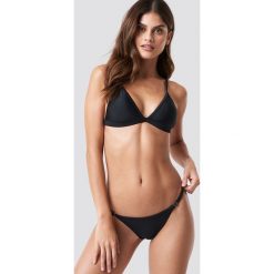 Hot Anatomy Dół bikini Brazilian - Black. Czarne bikini damskie Hot Anatomy, w paski. Za 64.95 zł.