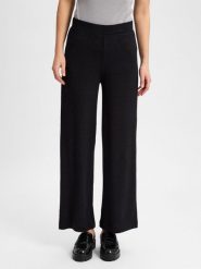 Comma casual identity spodnie materiałowe Kobiety wiskoza czarny, 38. Czarne spodnie materiałowe damskie comma casual identity, bez wzorów, z materiału. Za 229.95 zł.