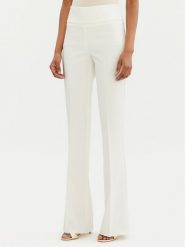 Rinascimento Spodnie materiałowe CFC0122830003 Biały Regular Fit. Białe spodnie materiałowe damskie Rinascimento, l, bez wzorów, z materiału. Za 239.99 zł.