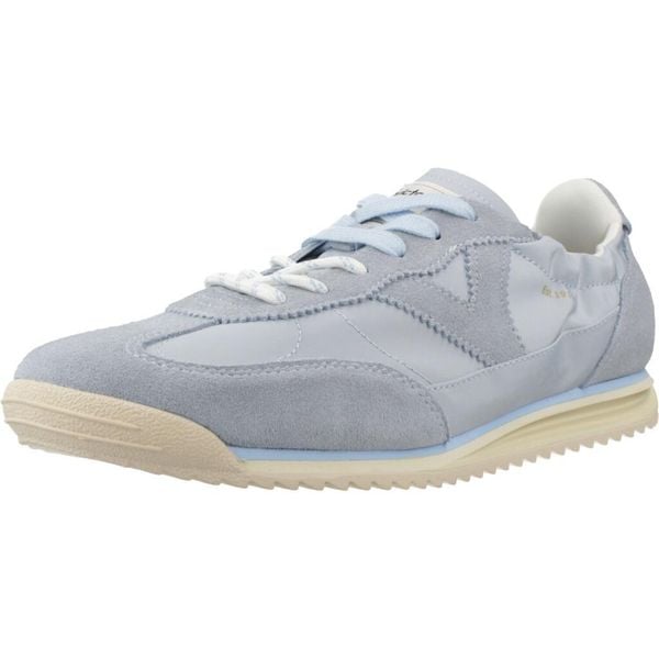 Buty VICTORIA SATURNO NYLON SERRAJE Niebieski. Niebieskie obuwie sportowe damskie VICTORIA, trekkingowe. Za 351.99 zł.
