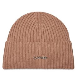 Czapka Calvin Klein. Fioletowe czapki i kapelusze damskie Calvin Klein, na zimę, bez wzorów. Za 219.99 zł.