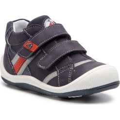 Półbuty LASOCKI KIDS CI12-B01-20. Niebieskie półbuty chłopięce Lasocki Kids, bez wzorów, z nubiku, bez zapięcia. Za 99.99 zł.